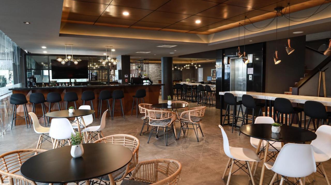 Best Western Santorin Ciudad Victoria Εξωτερικό φωτογραφία
