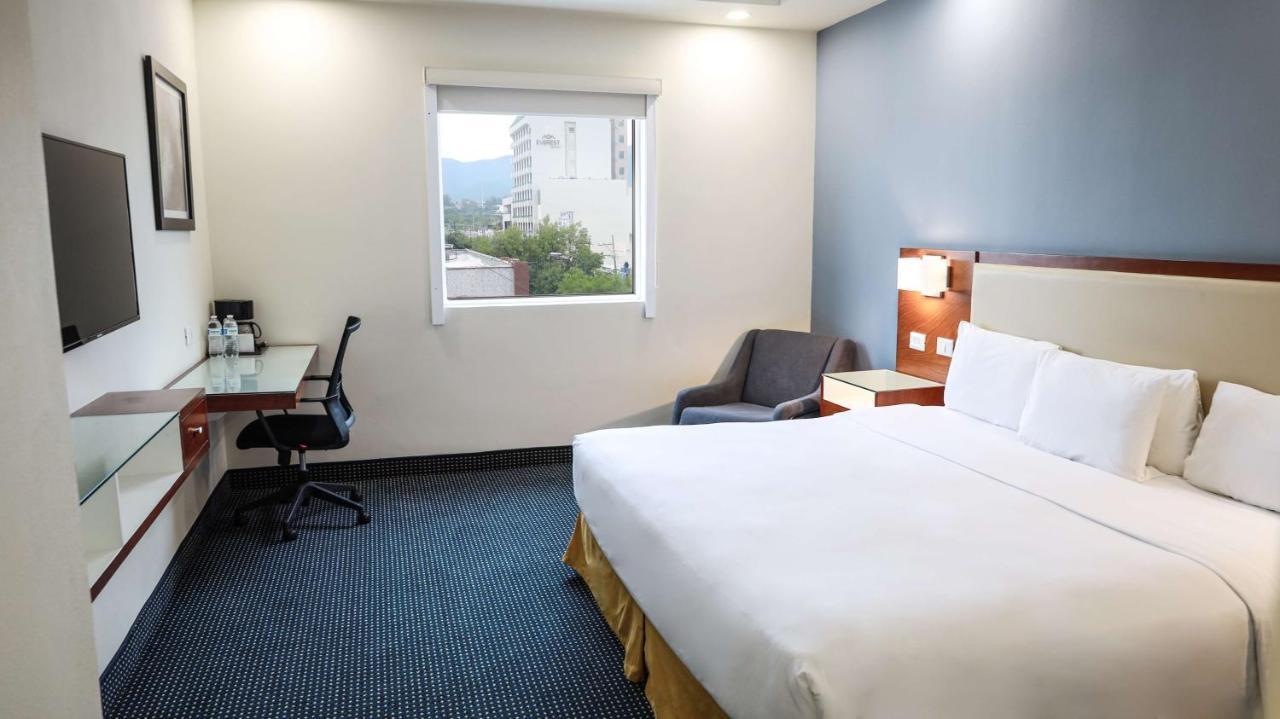 Best Western Santorin Ciudad Victoria Εξωτερικό φωτογραφία
