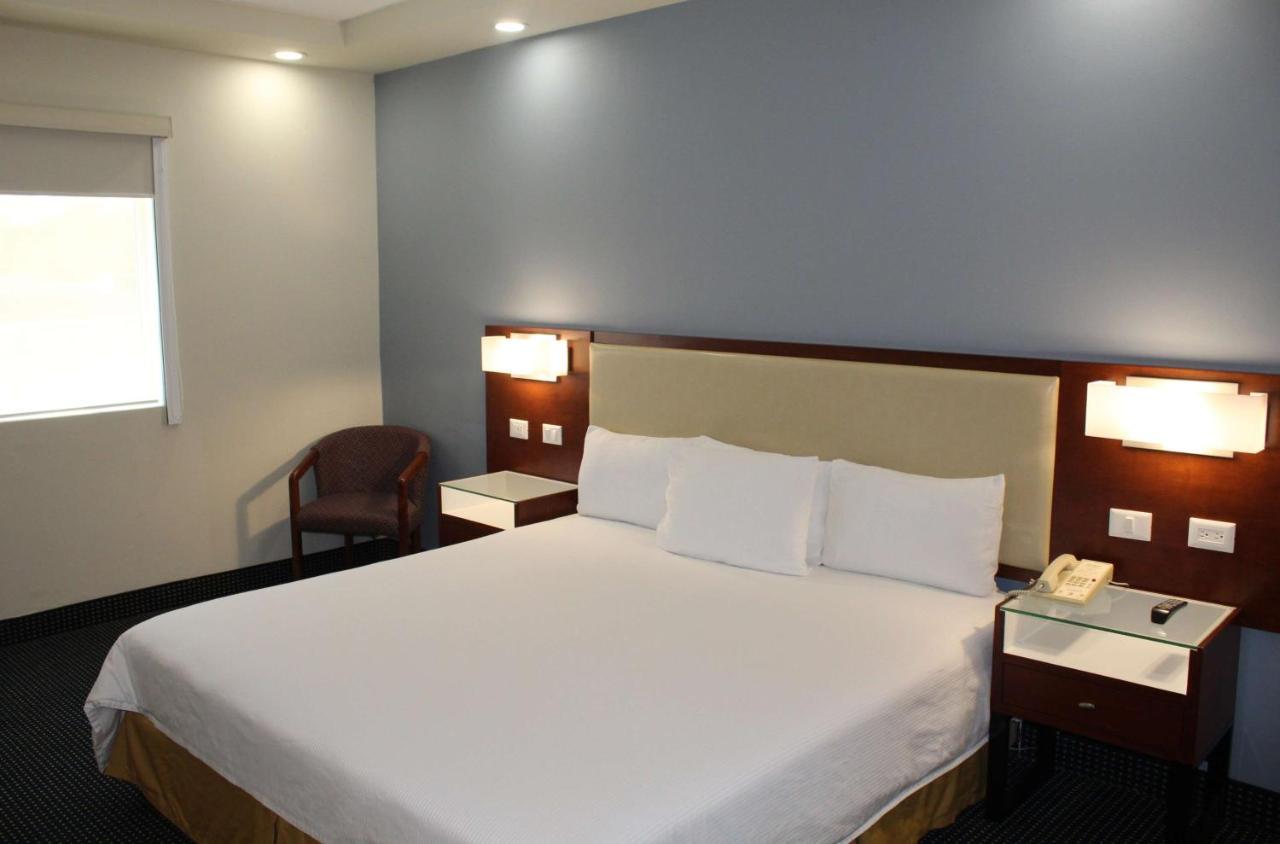 Best Western Santorin Ciudad Victoria Εξωτερικό φωτογραφία